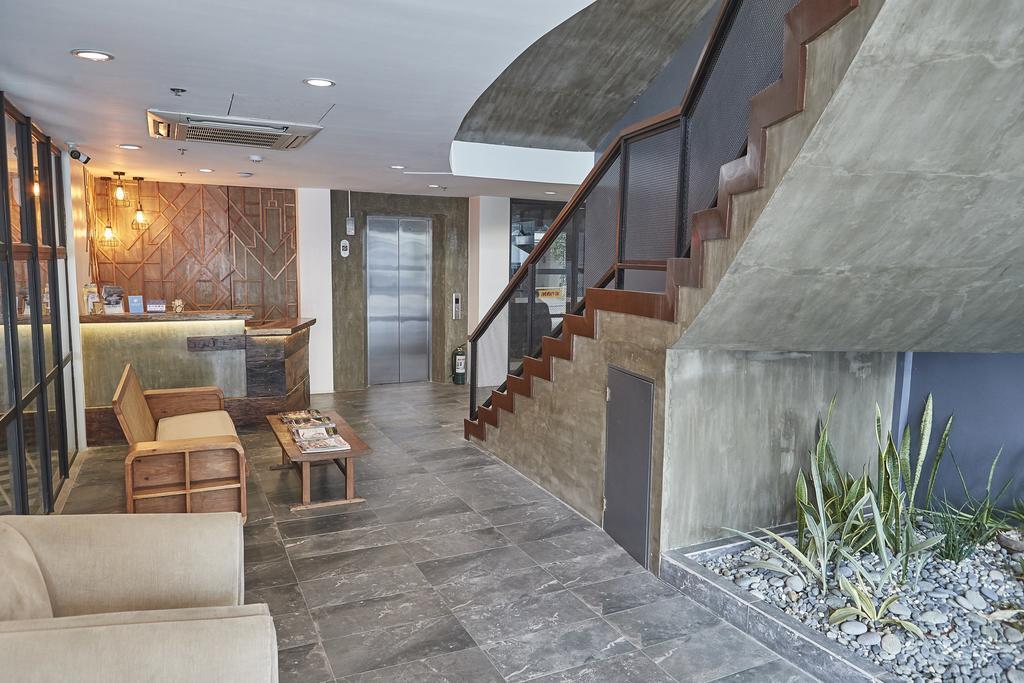 5880 Enriquez Residences Manila Bagian luar foto